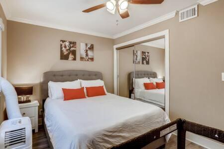 Awesome 3Br 2Bth 1 Block To Beach C2 Newport Beach Exterior photo