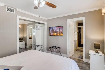 Awesome 3Br 2Bth 1 Block To Beach C2 Newport Beach Exterior photo